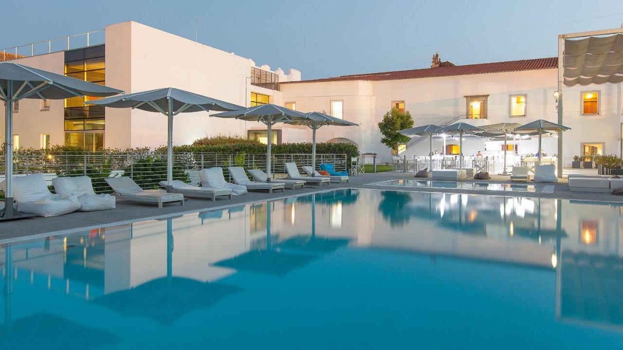 M'Ar De Ar Aqueduto Otel Évora Dış mekan fotoğraf The hotel's pool